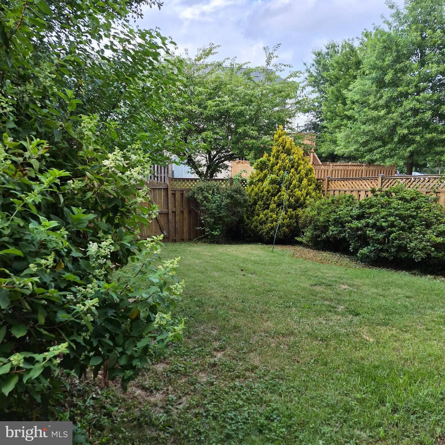 218 Harpers Way photo 53