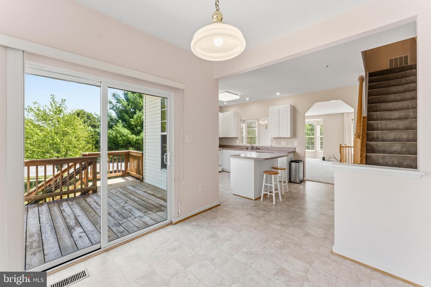 218 Harpers Way photo 7