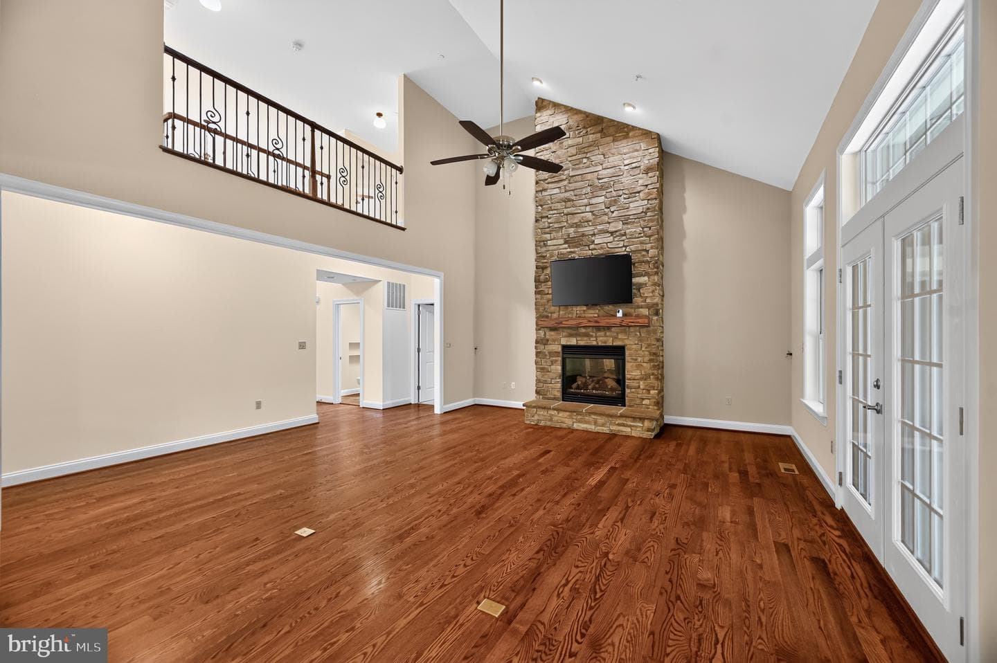 8711 Chestnut Grove Road photo 22