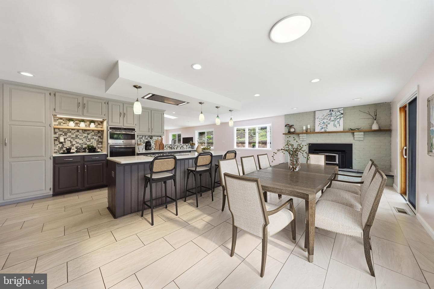 6113 Elaine Drive, Jefferson