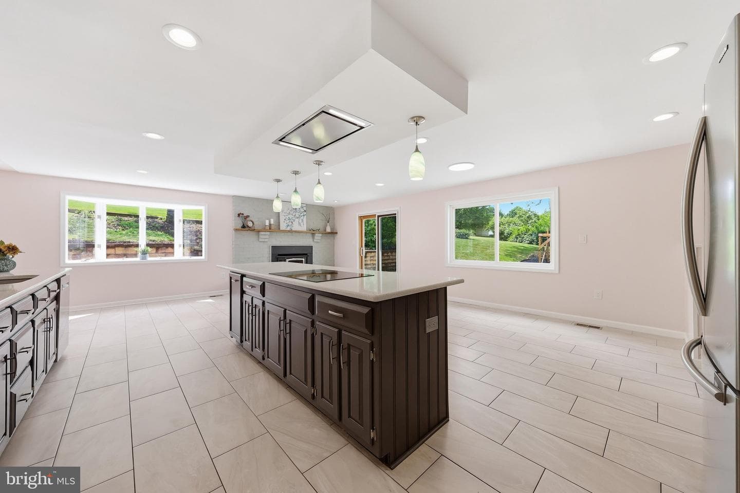 6113 Elaine Drive photo 7