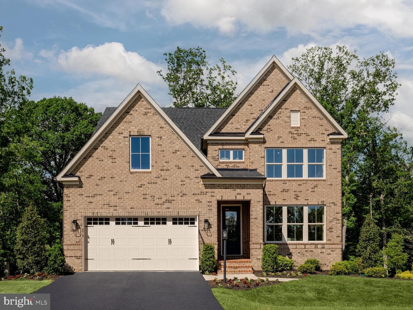 11450 - A Himalaya Road, New Market