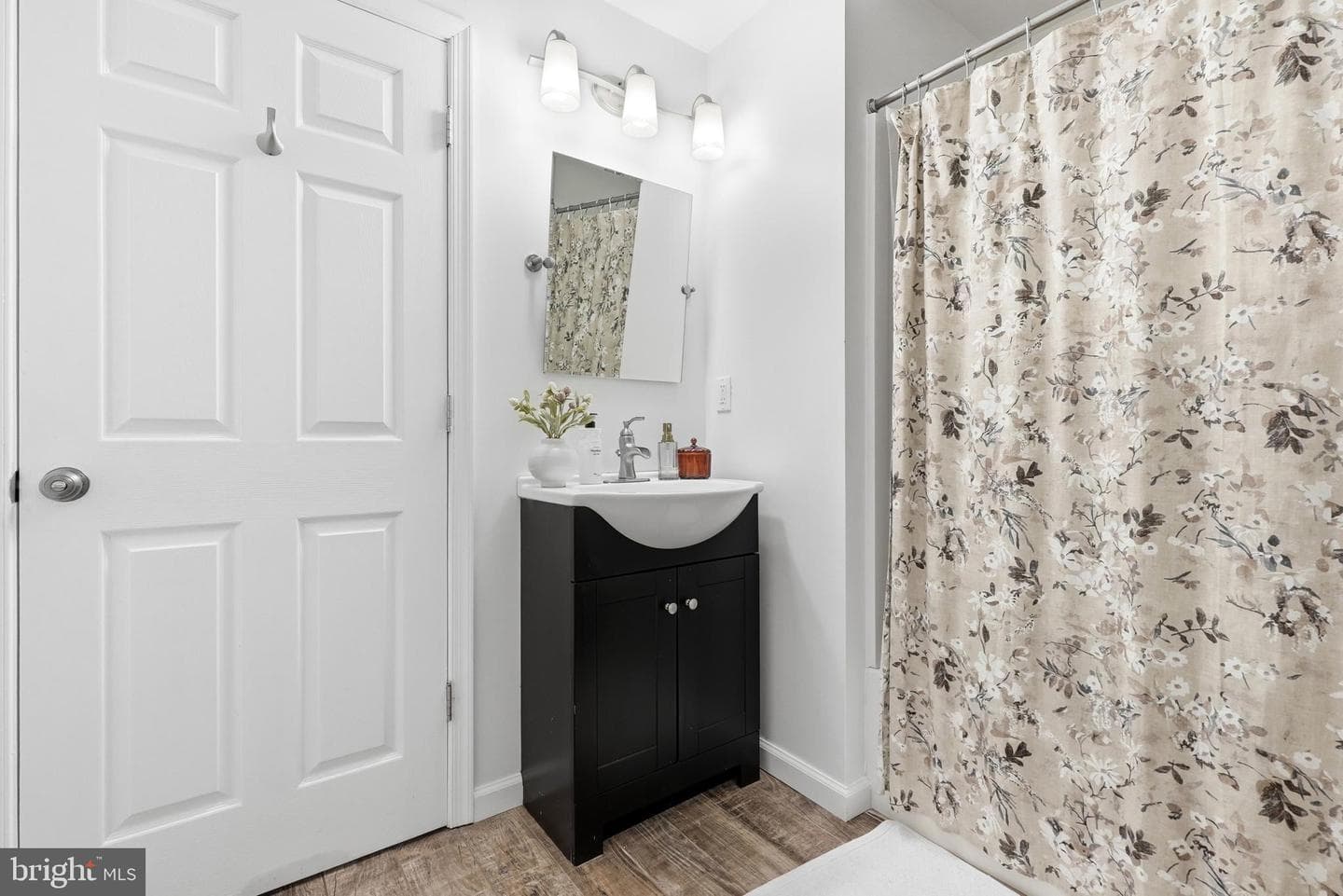 415 William Plummer Street photo 51