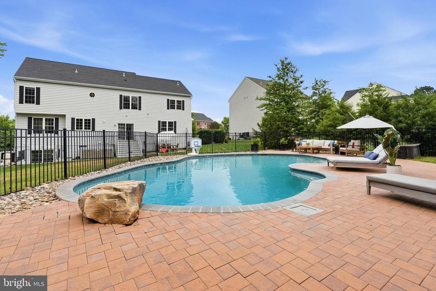 415 William Plummer Street photo 63