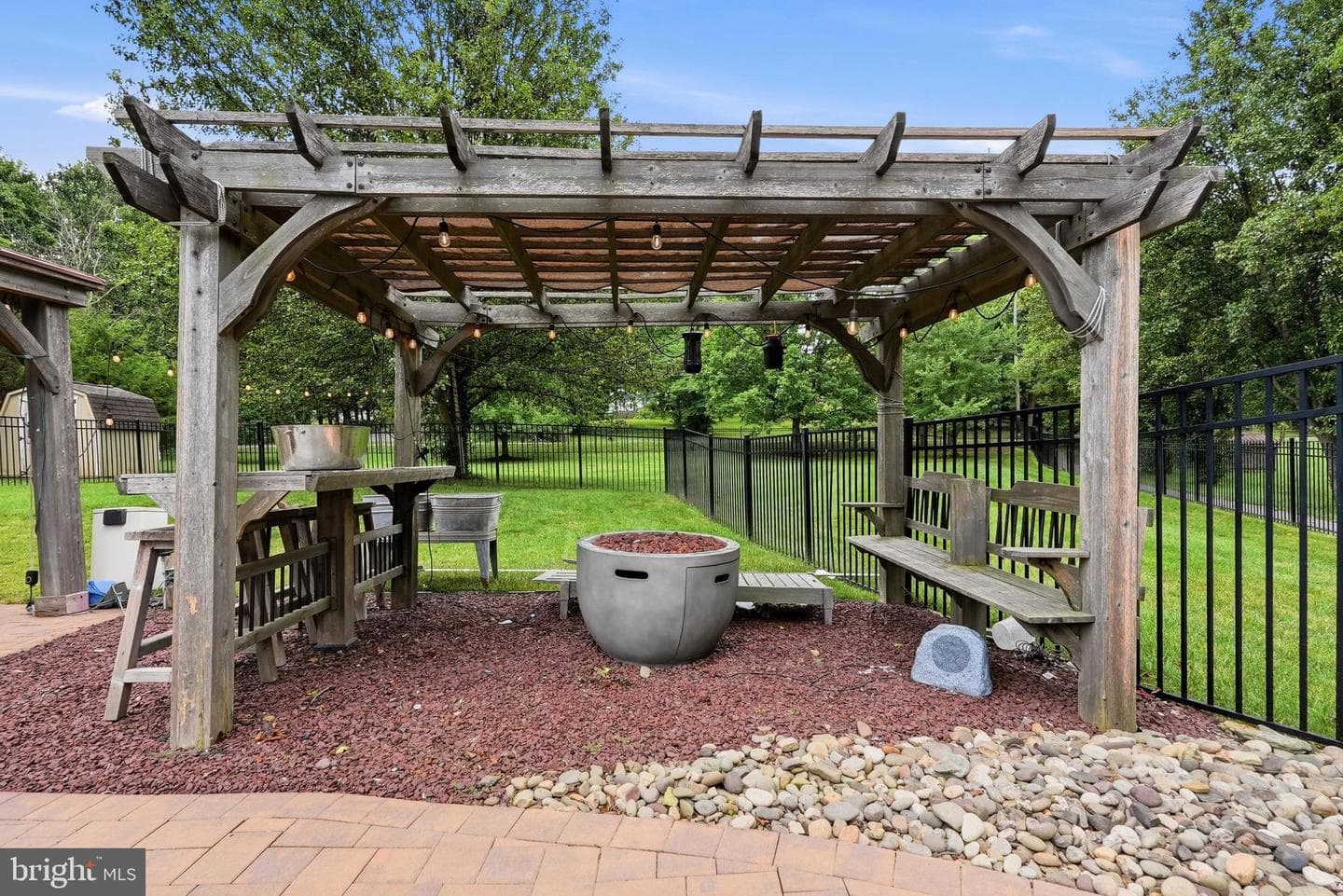 415 William Plummer Street photo 67