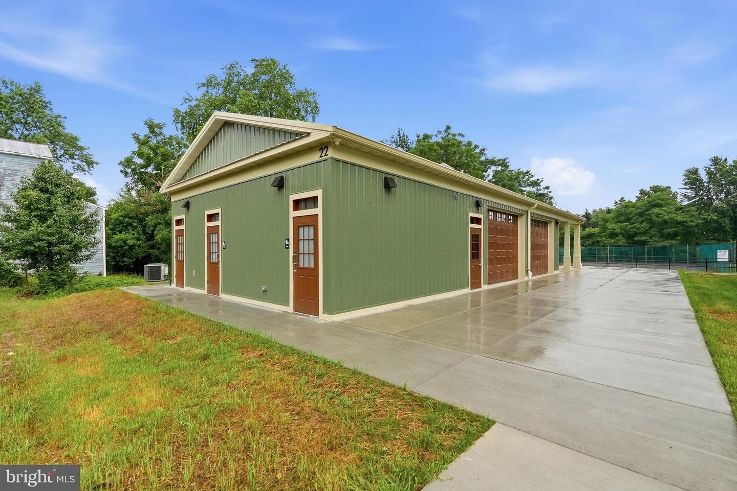 415 William Plummer Street photo 86