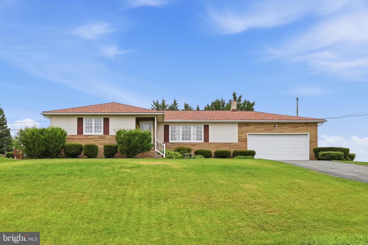 2 James Street, Woodsboro