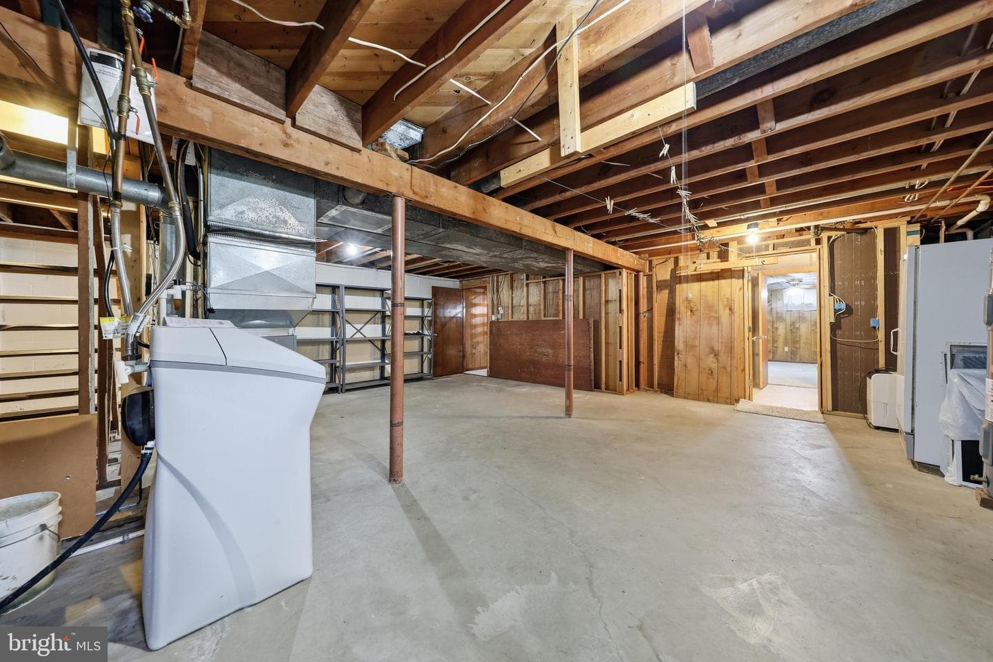 2 James Street photo 44