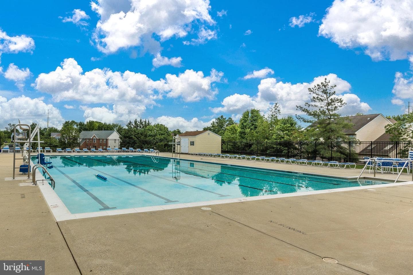 9059 Allington Manor Circle W photo 48