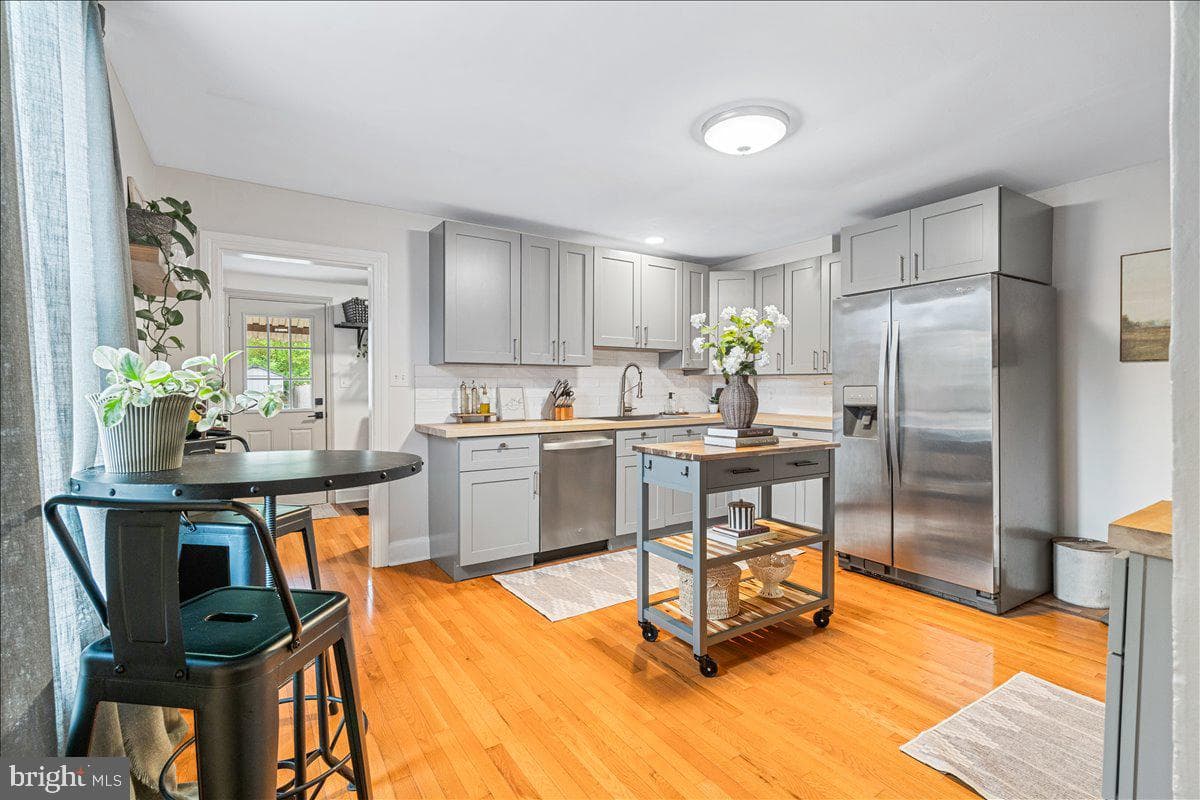 46 Hamilton Avenue photo 10