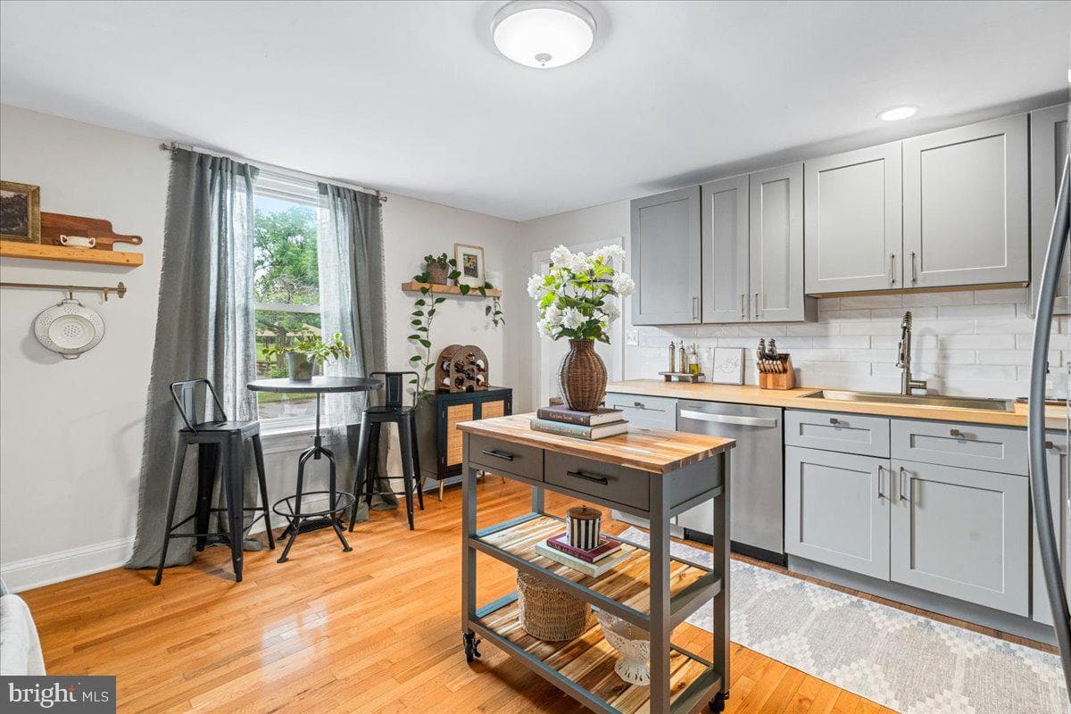 46 Hamilton Avenue photo 14