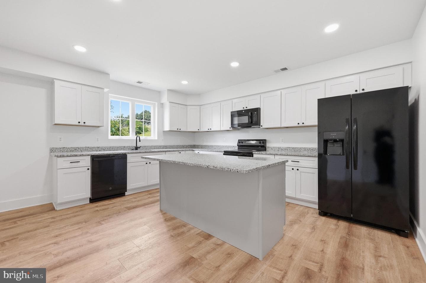 11523 Handboard Road photo 11