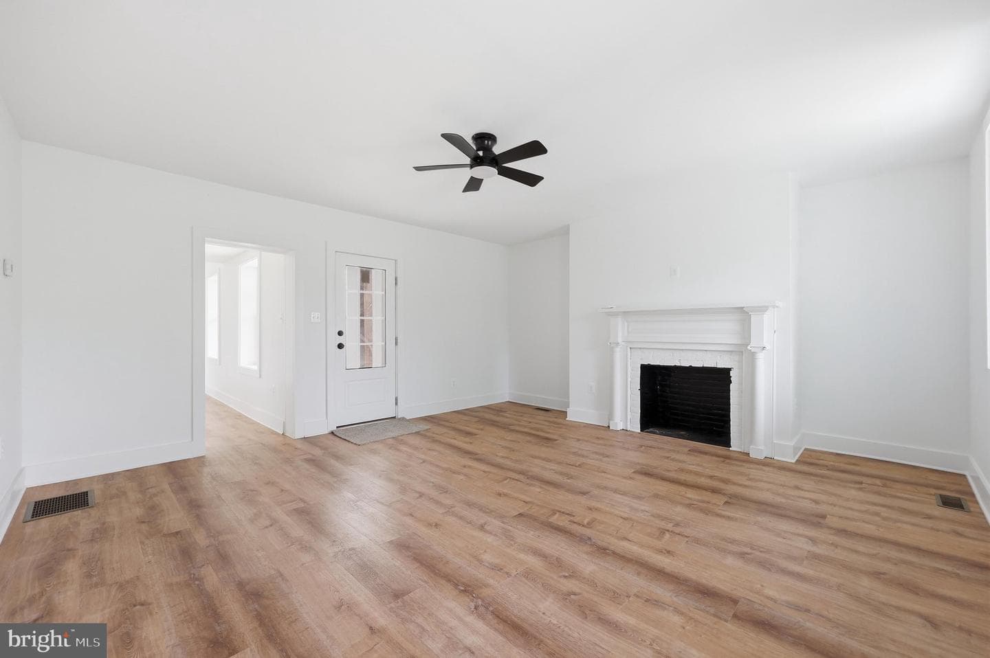 11523 Handboard Road photo 7