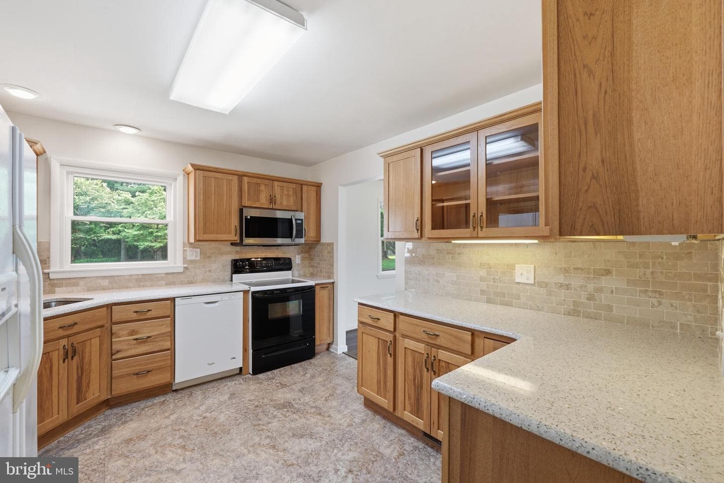 3405 Livingston Drive photo 11