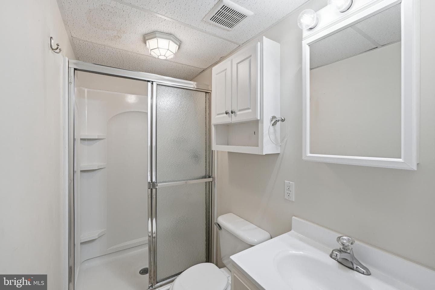3405 Livingston Drive photo 32