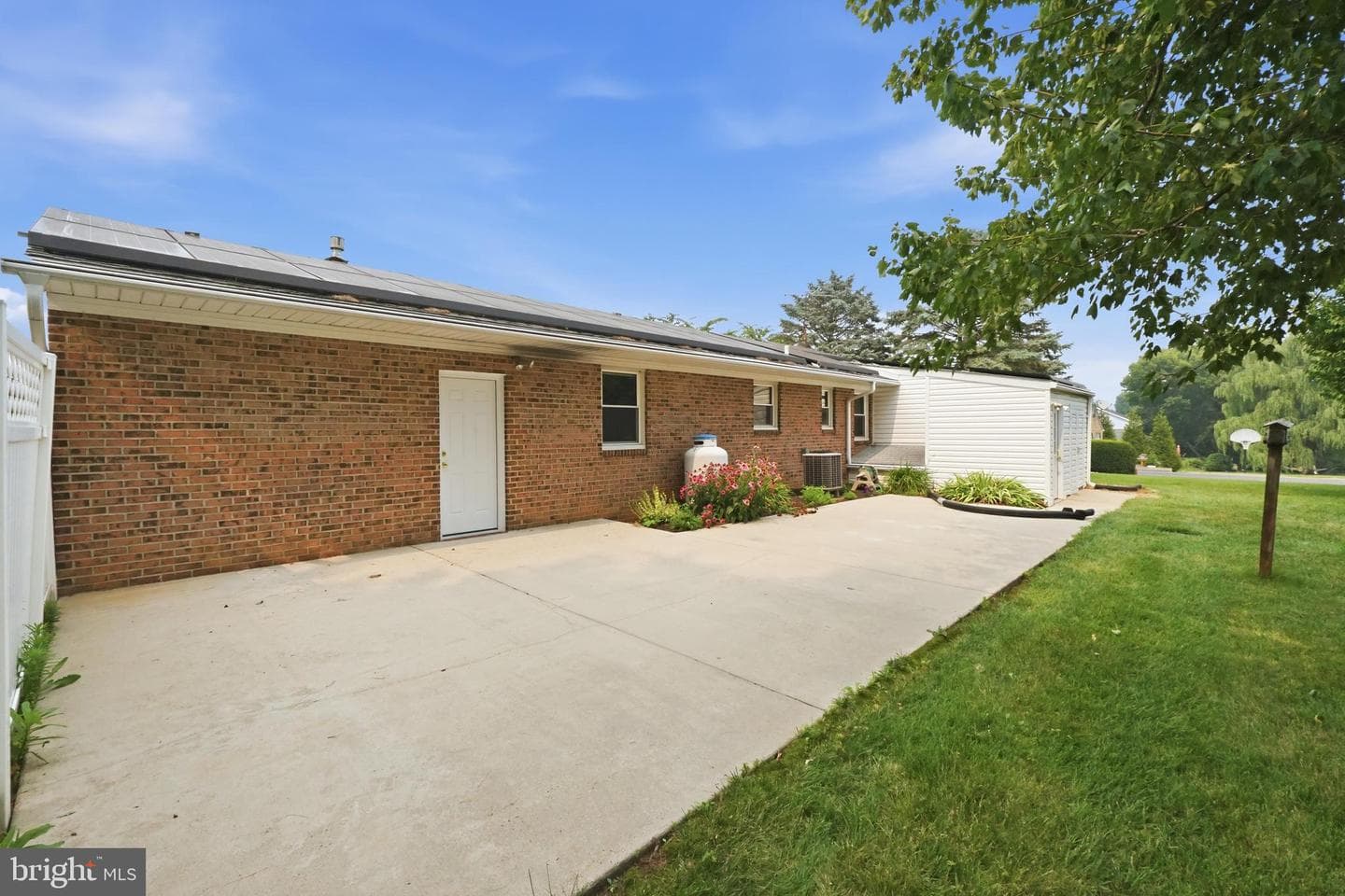 3405 Livingston Drive photo 35