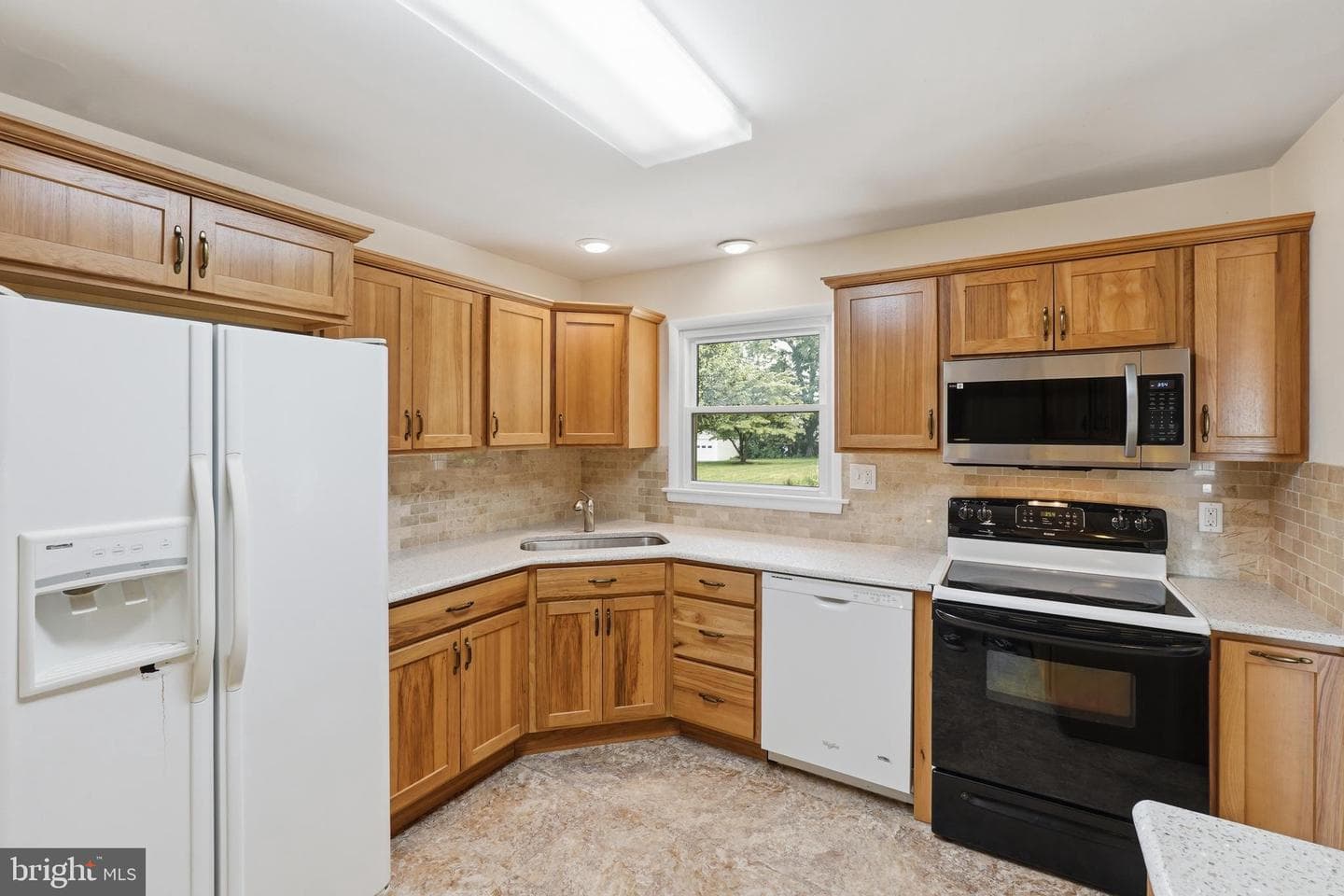 3405 Livingston Drive photo 9