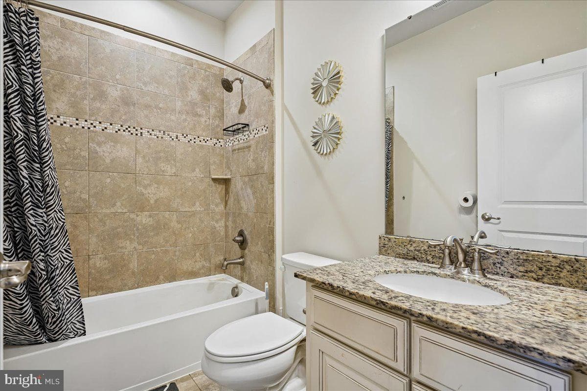 5913 Duvel Street photo 23