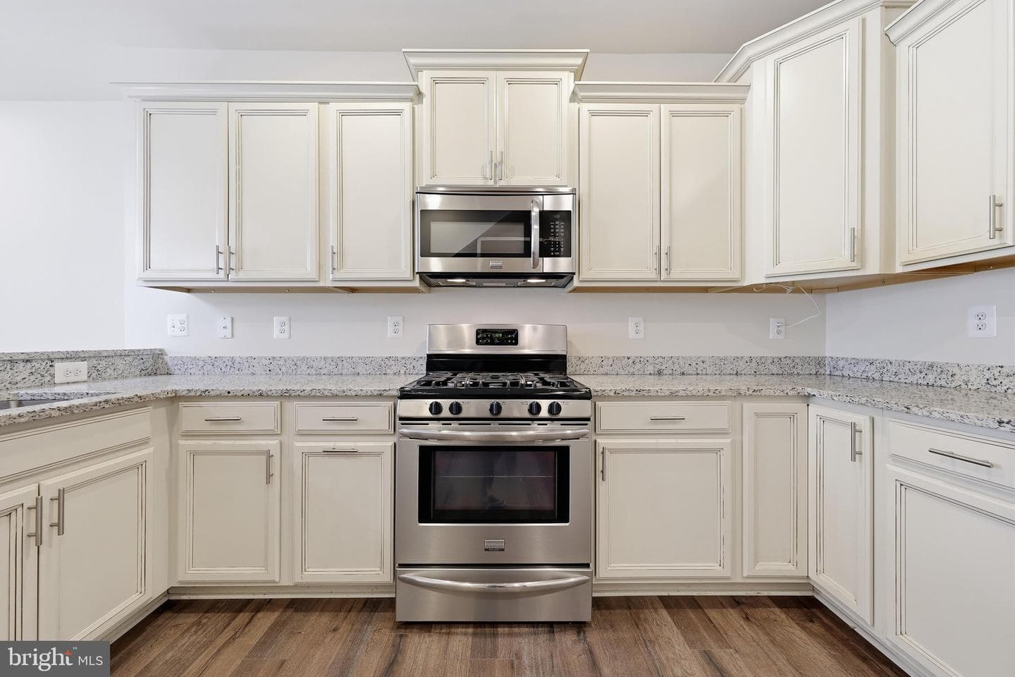 5017 Judicial Way photo 16