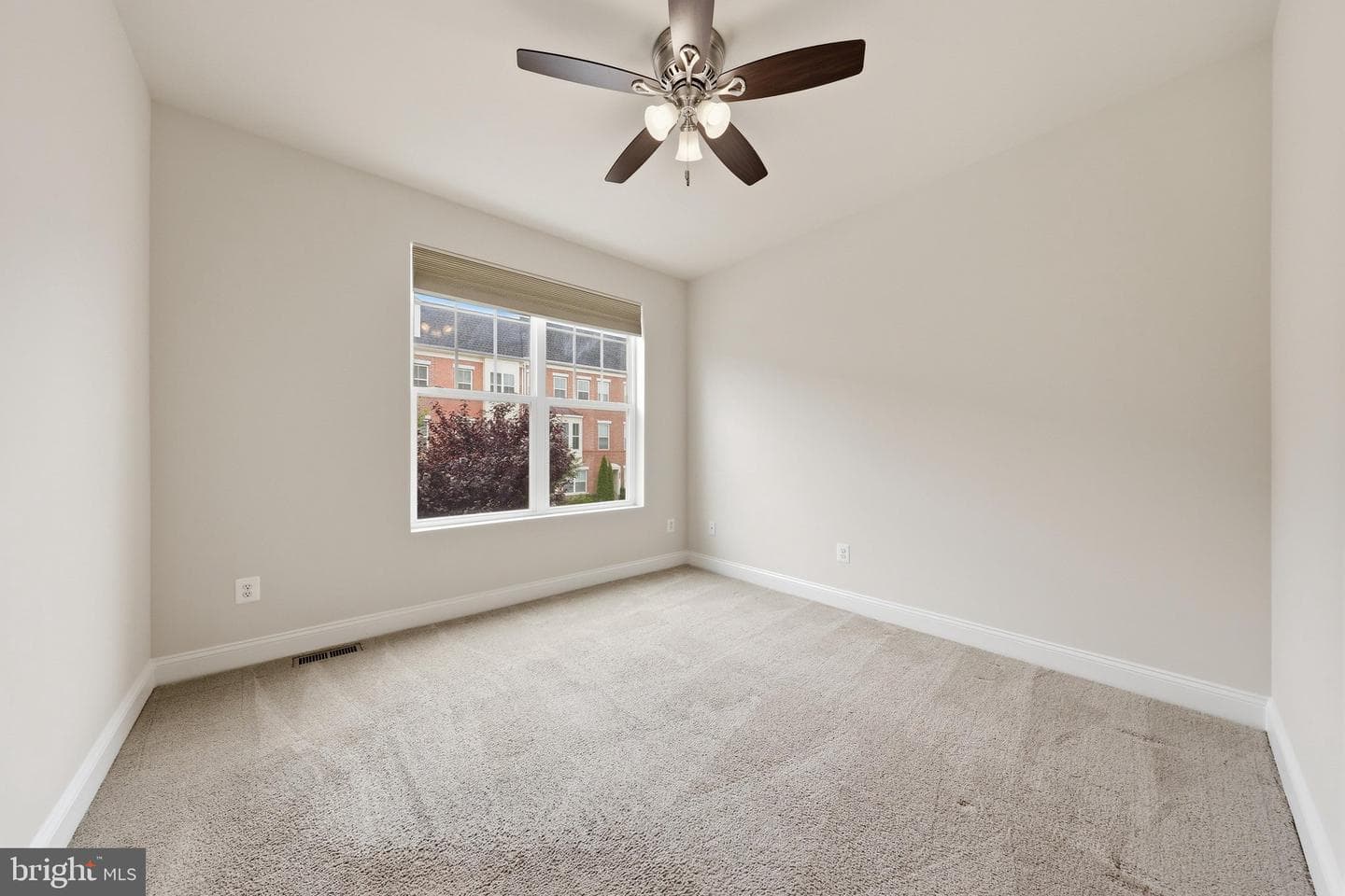 5017 Judicial Way photo 27