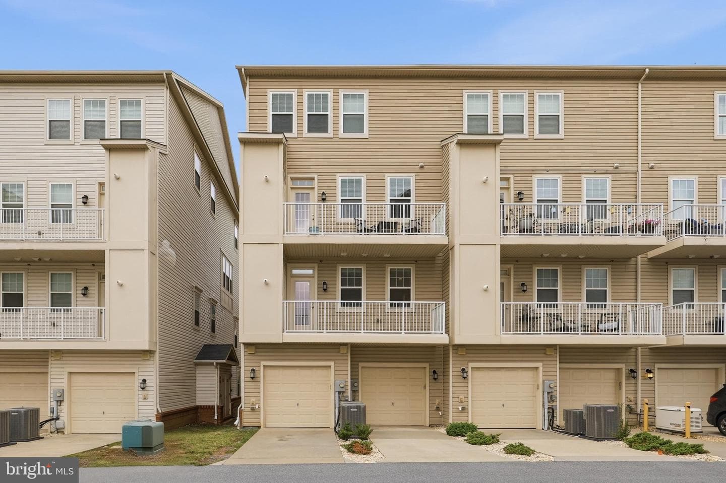 5017 Judicial Way photo 45