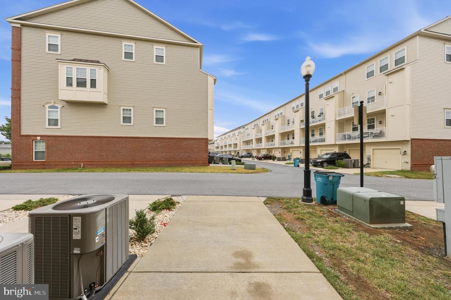5017 Judicial Way photo 50