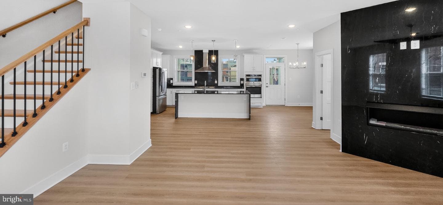 426 Chapel Alley #8 photo 16