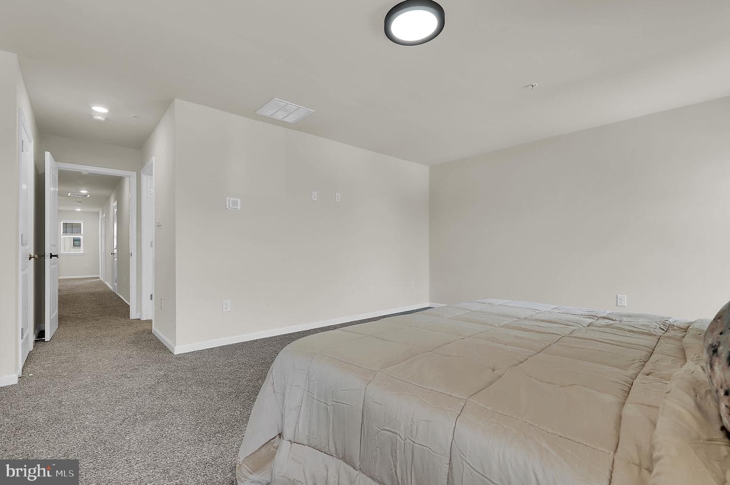 408 Constellation Ln photo 37