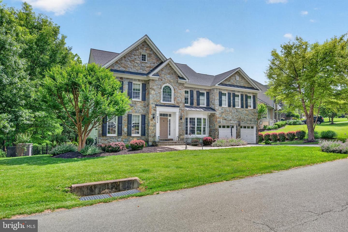 9638 Woodland Road photo 13