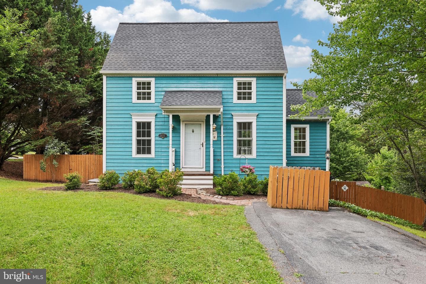 6650 Lake Front Court, New Market