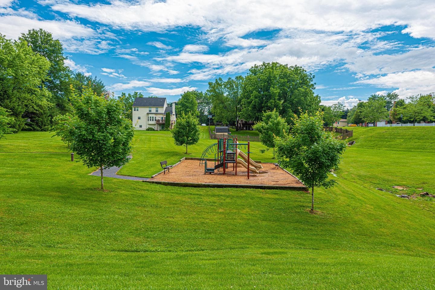 1006 Briarfield Court photo 57