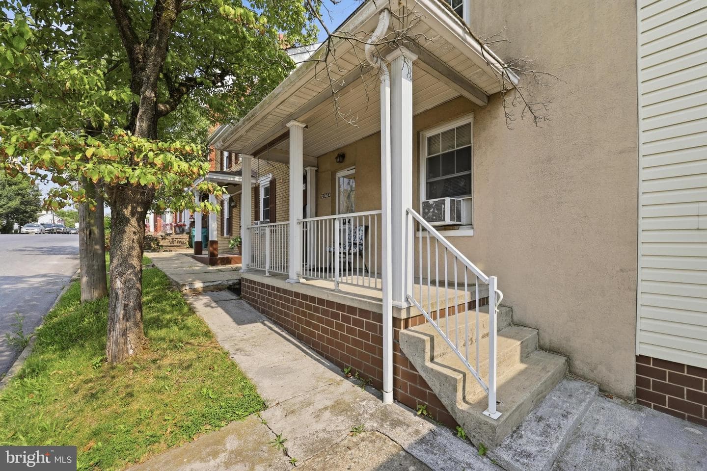 12065 Main Street photo 46