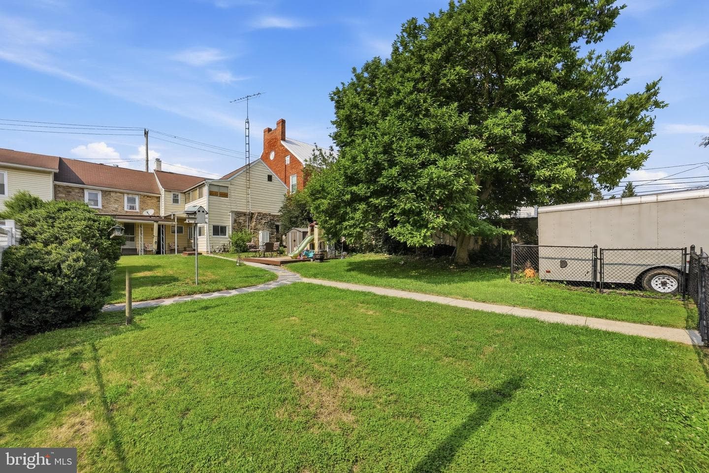 12065 Main Street photo 48