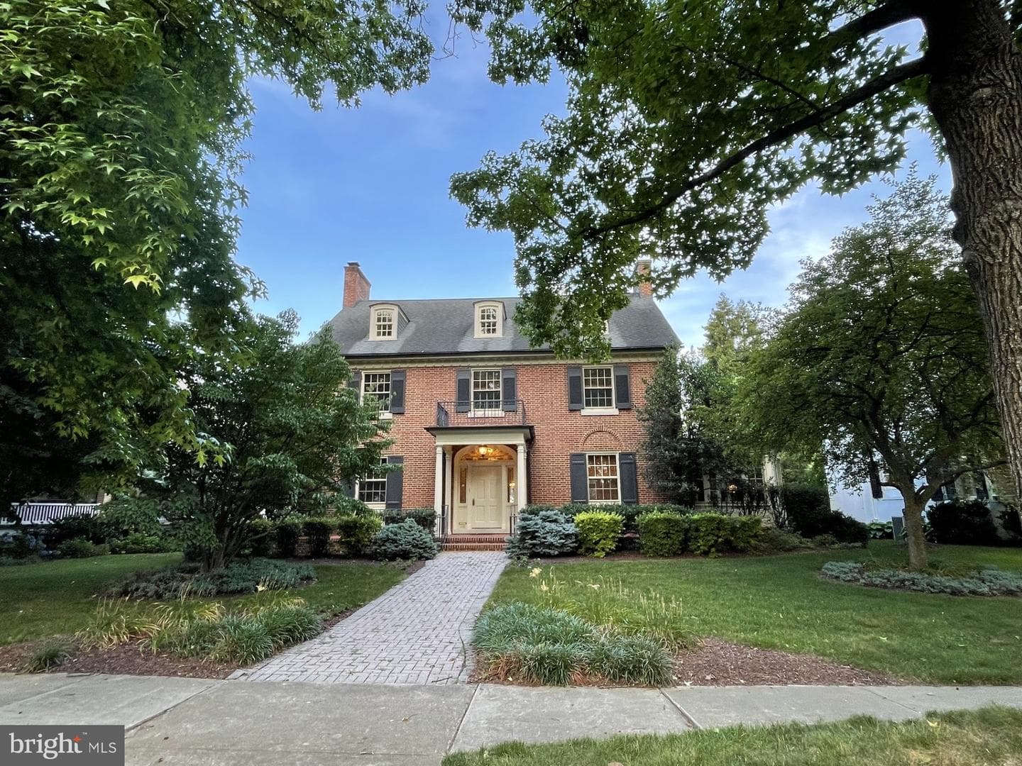 310 Upper College Terrace, Frederick