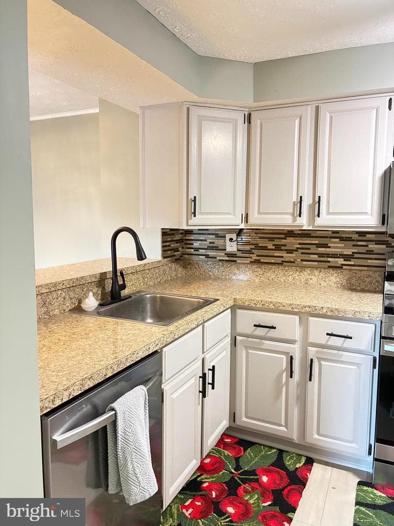 815 Stratford Way #m photo 8