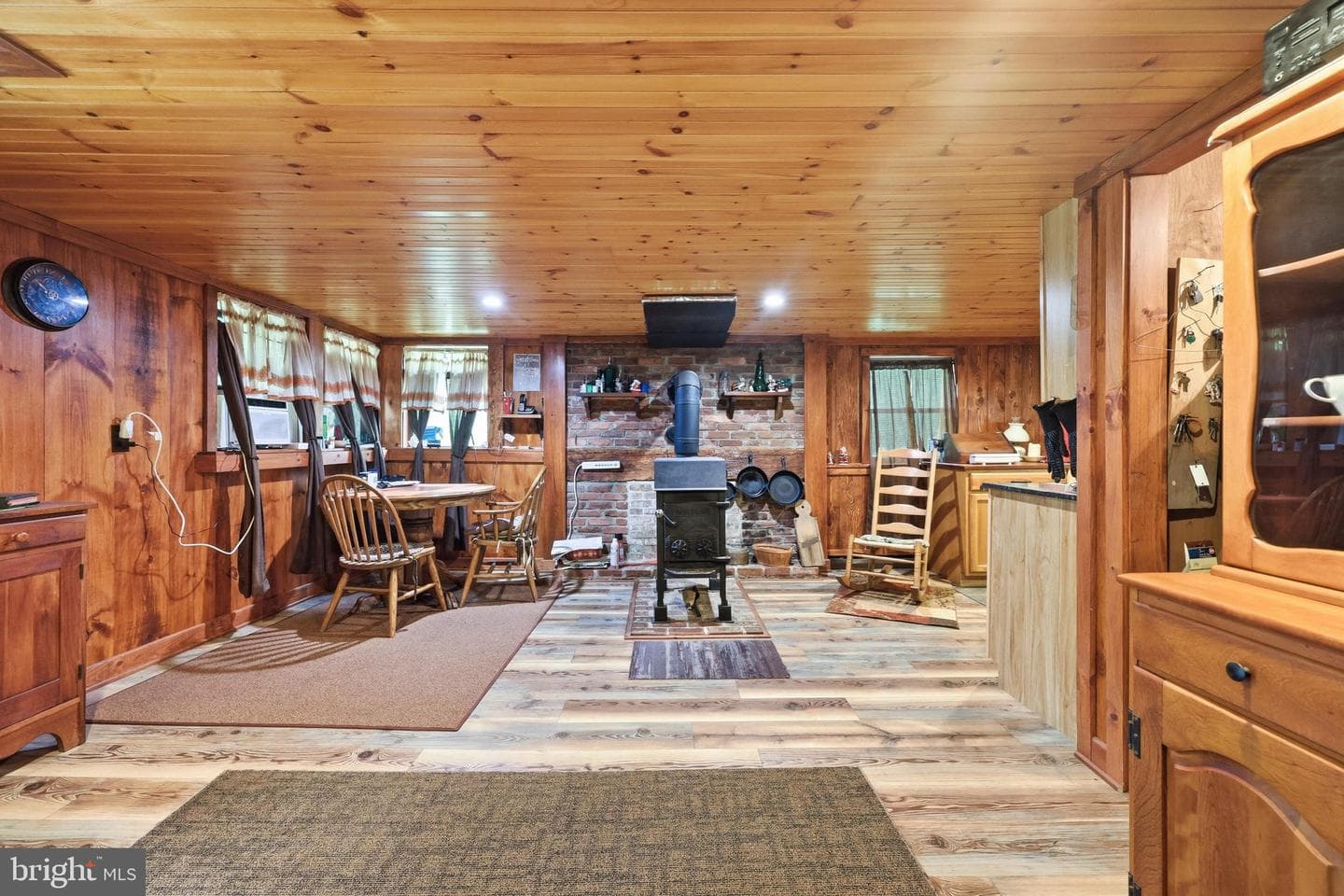 11234 Wolfsville Road photo 12