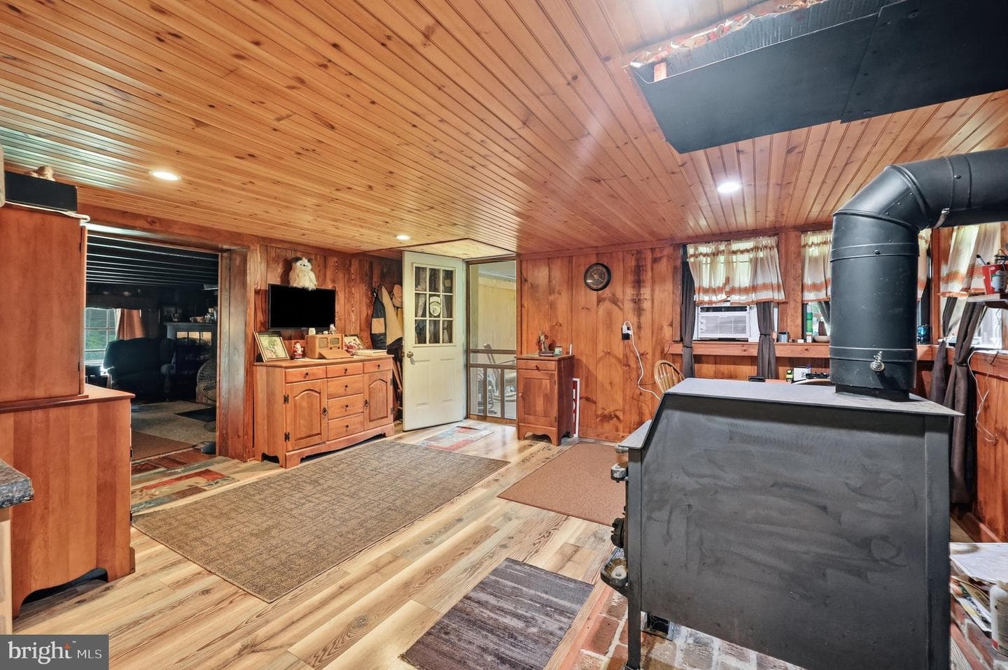 11234 Wolfsville Road photo 15