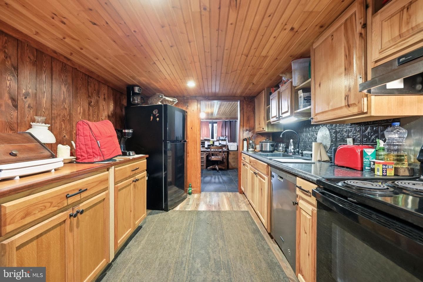 11234 Wolfsville Road photo 18