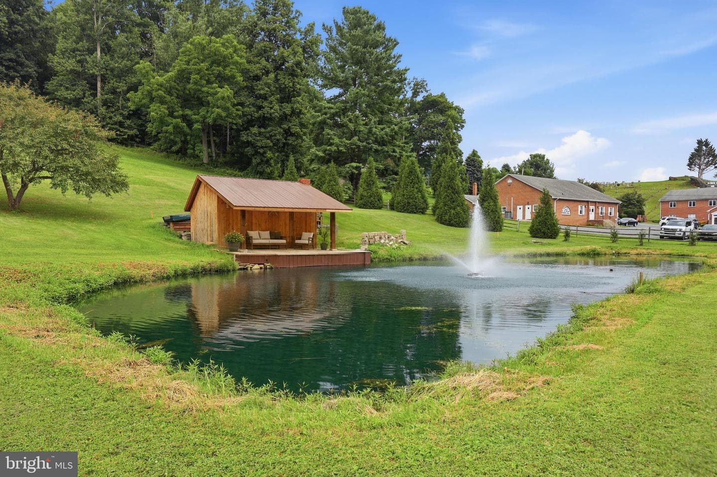11234 Wolfsville Road photo 3
