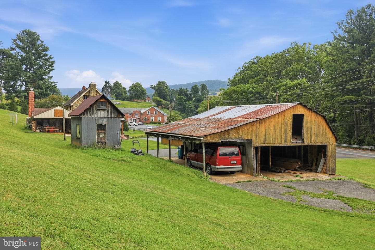 11234 Wolfsville Road photo 46