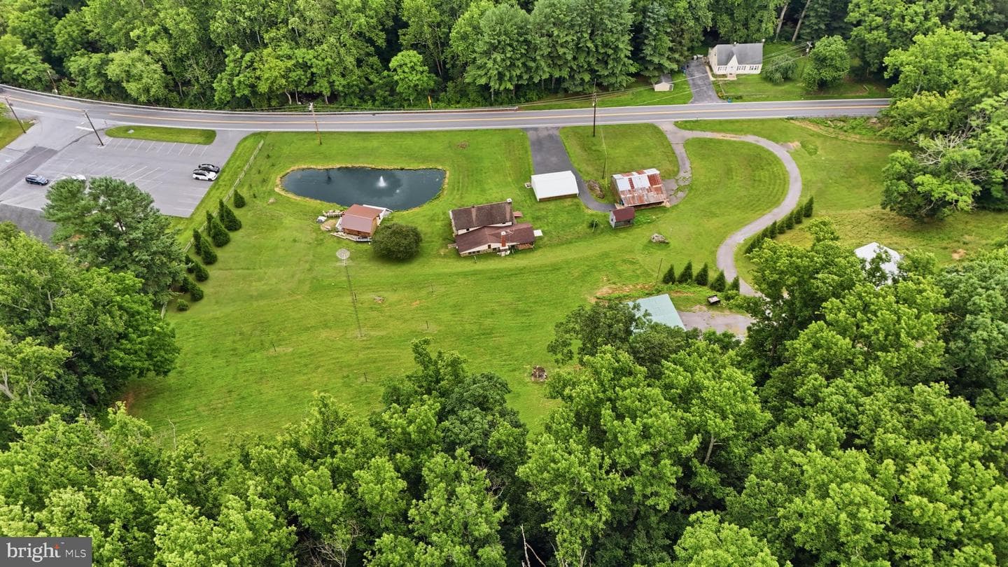 11234 Wolfsville Road photo 68
