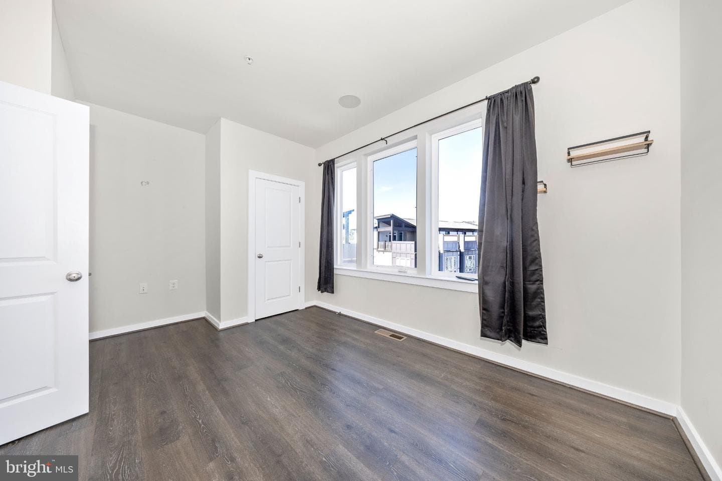 1403 Bexley Way photo 35
