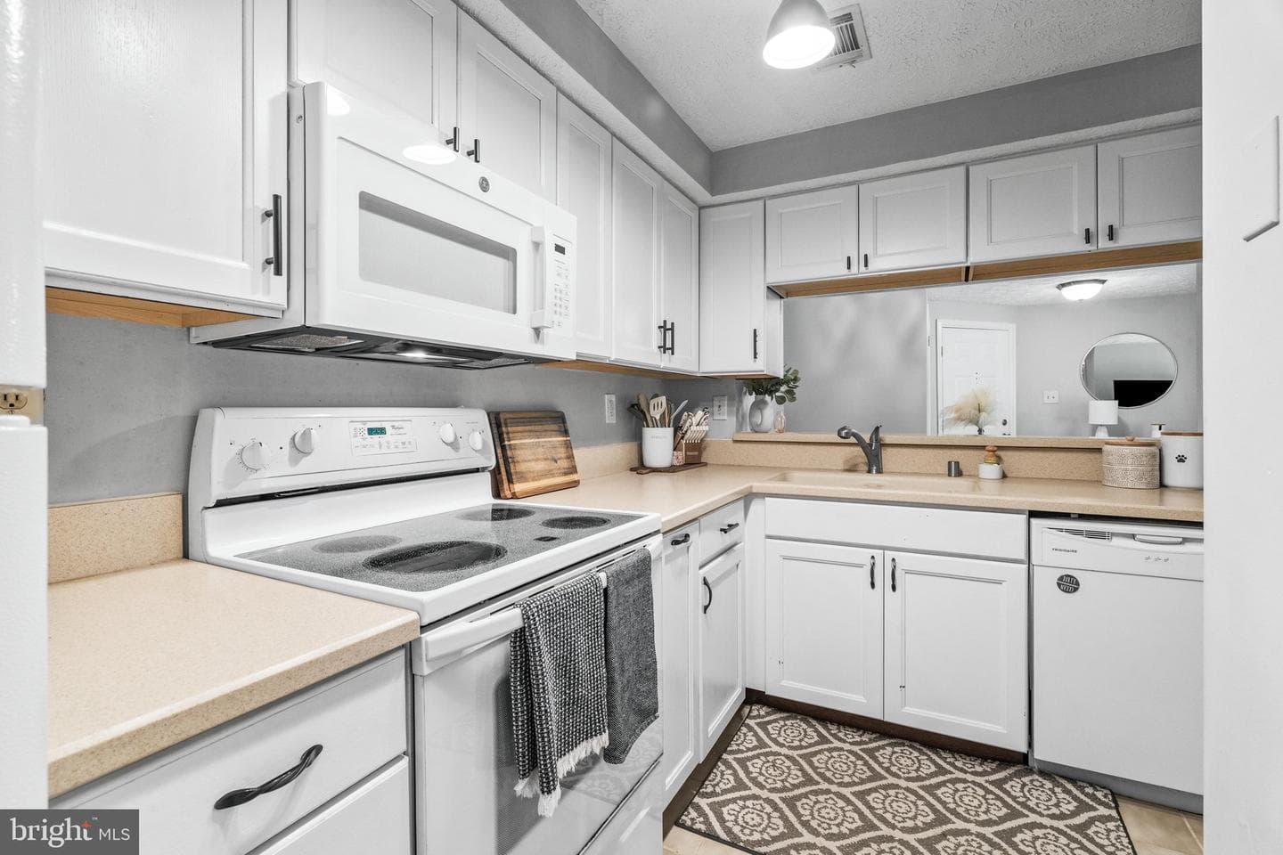 805 Stratford Way #1200c photo 19