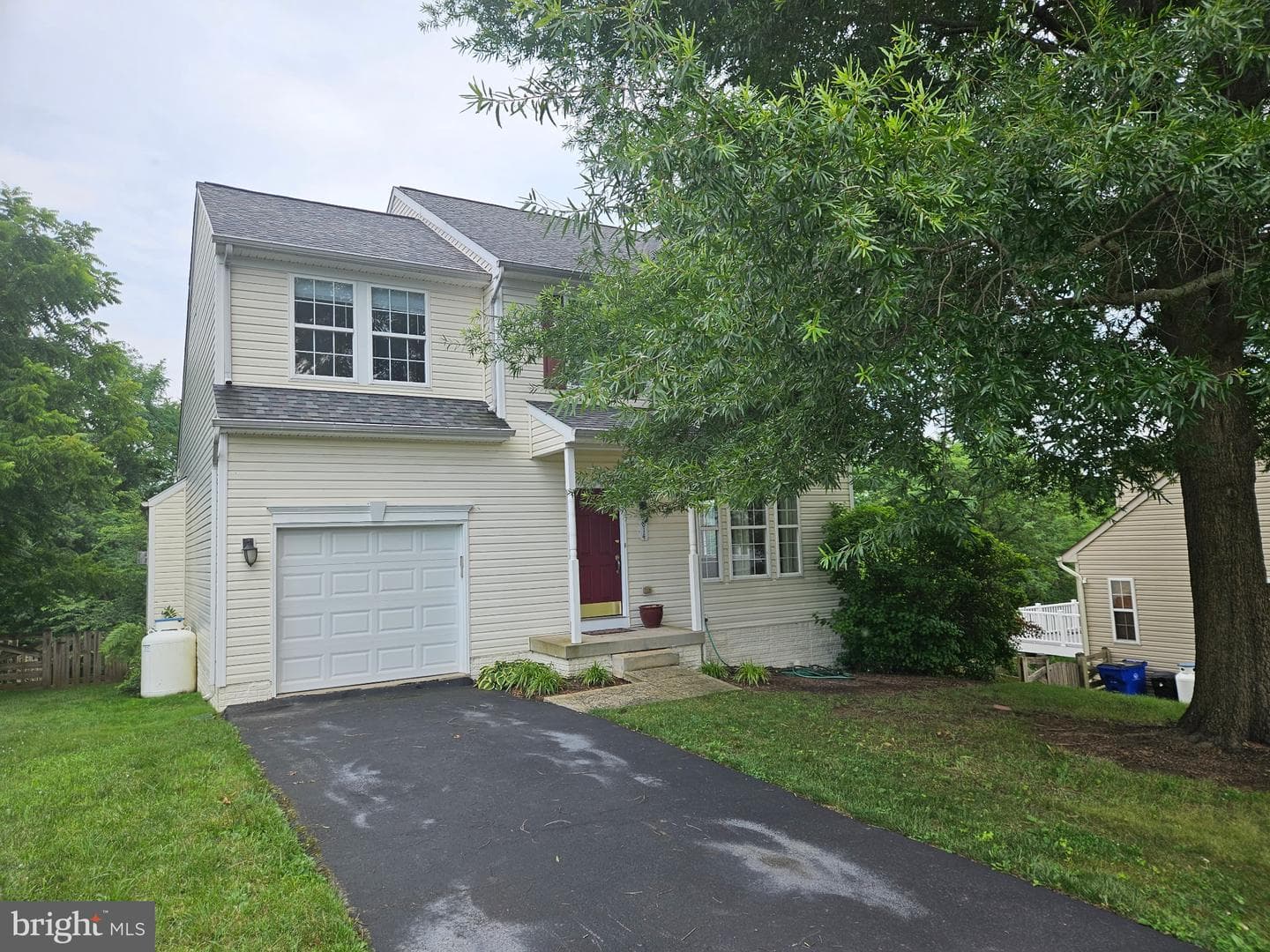 814 Fifth Avenue photo 2