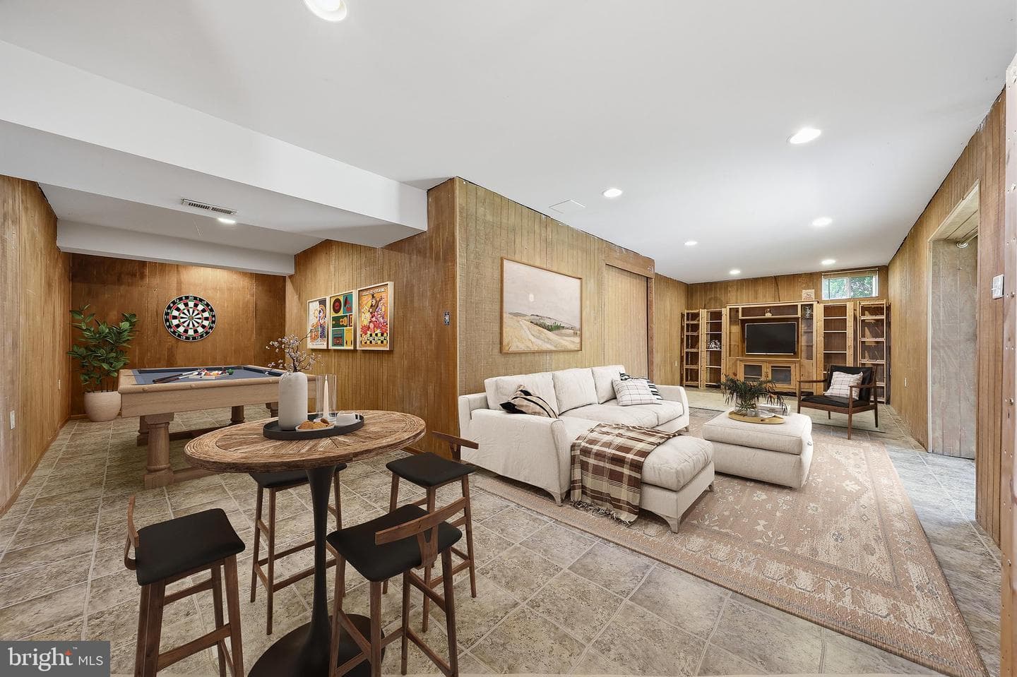 814 Fifth Avenue photo 45