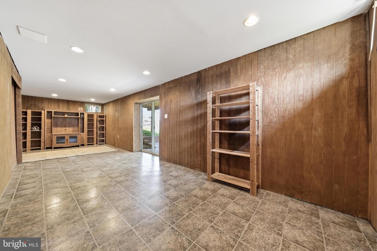 814 Fifth Avenue photo 47