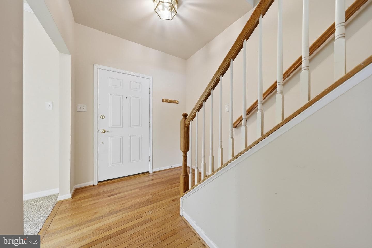 814 Fifth Avenue photo 9