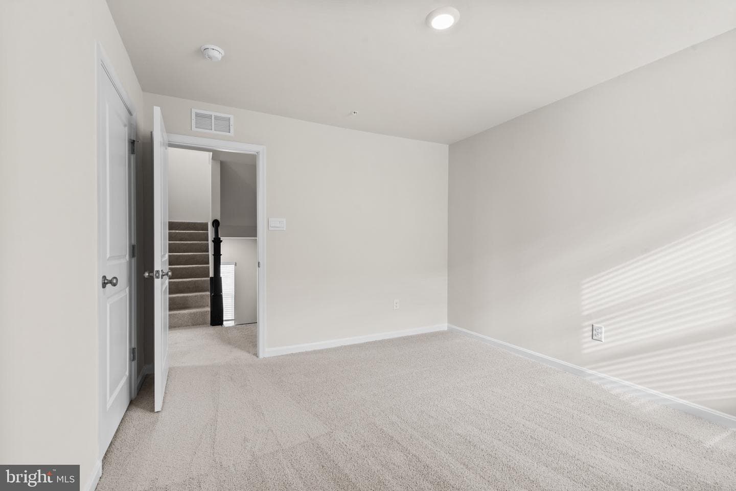 1520 Ripplecreek Drive photo 17