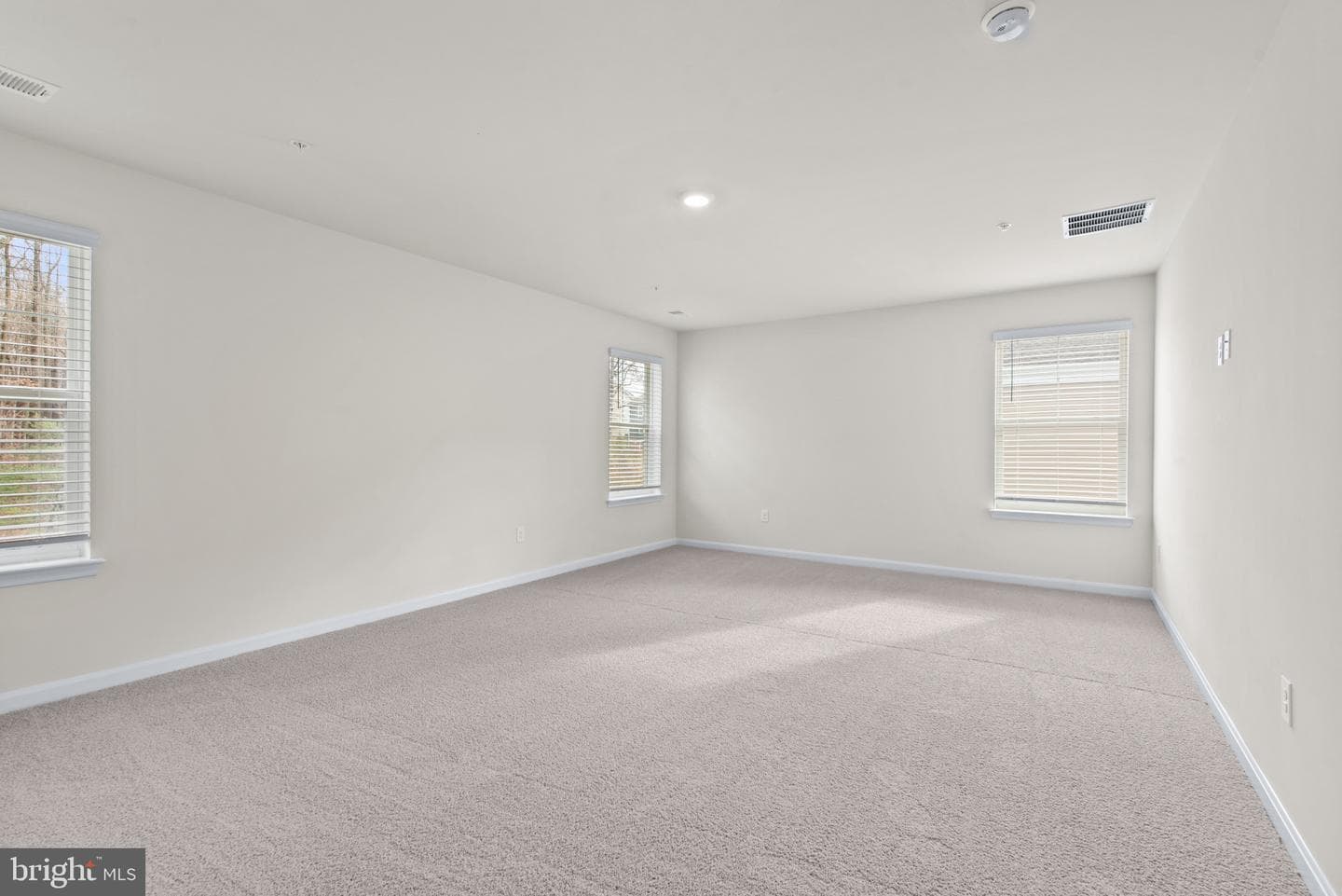 1520 Ripplecreek Drive photo 24