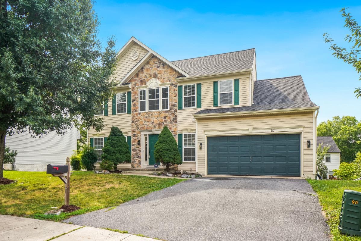 90 Howard Court, Frederick
